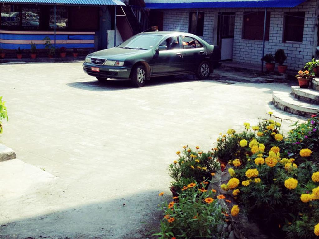Trekkers Lodge Pokhara Exterior foto