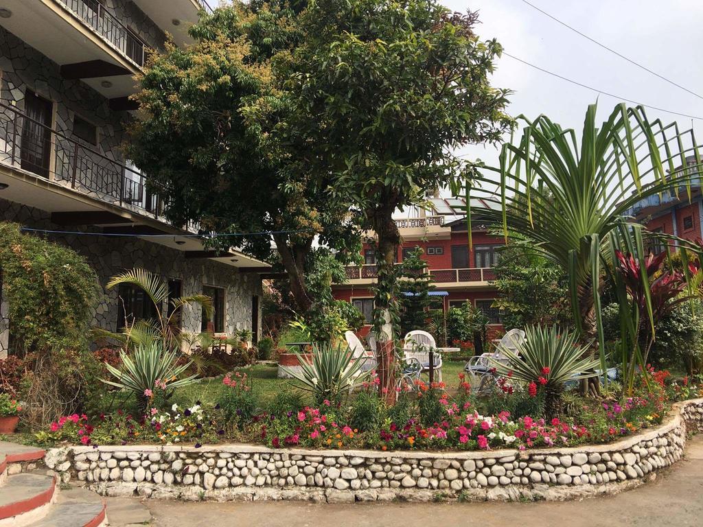 Trekkers Lodge Pokhara Exterior foto